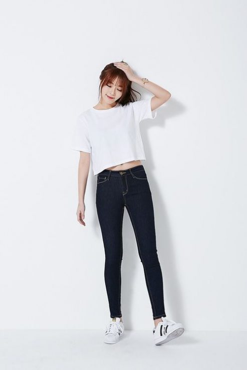 運動鞋　嬌小女孩